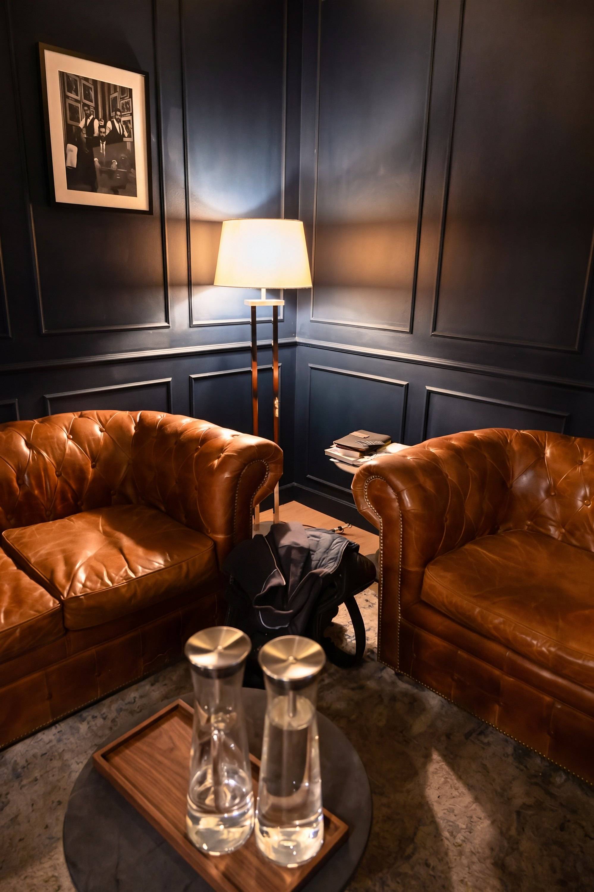 Interior del local de John Barber Corso Garibaldi